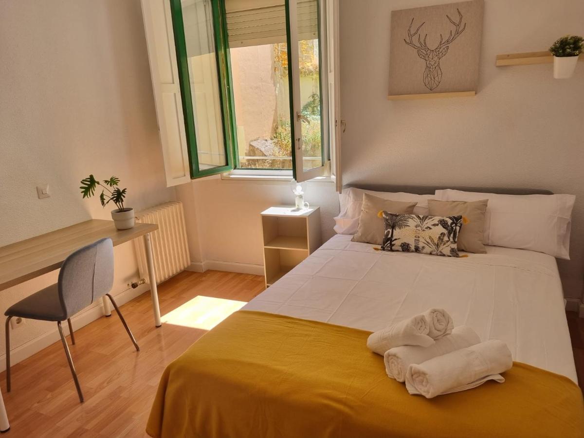 Un Rincon Con Vistas Al Parque Wifi Junto A Catedral By Apartamentos โลโกรโญ ภายนอก รูปภาพ